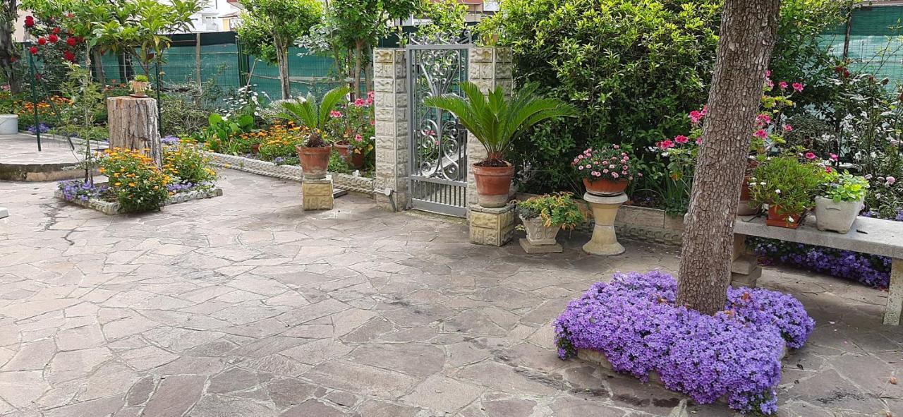Casamare B&B Marzocca di Senigallia Eksteriør billede