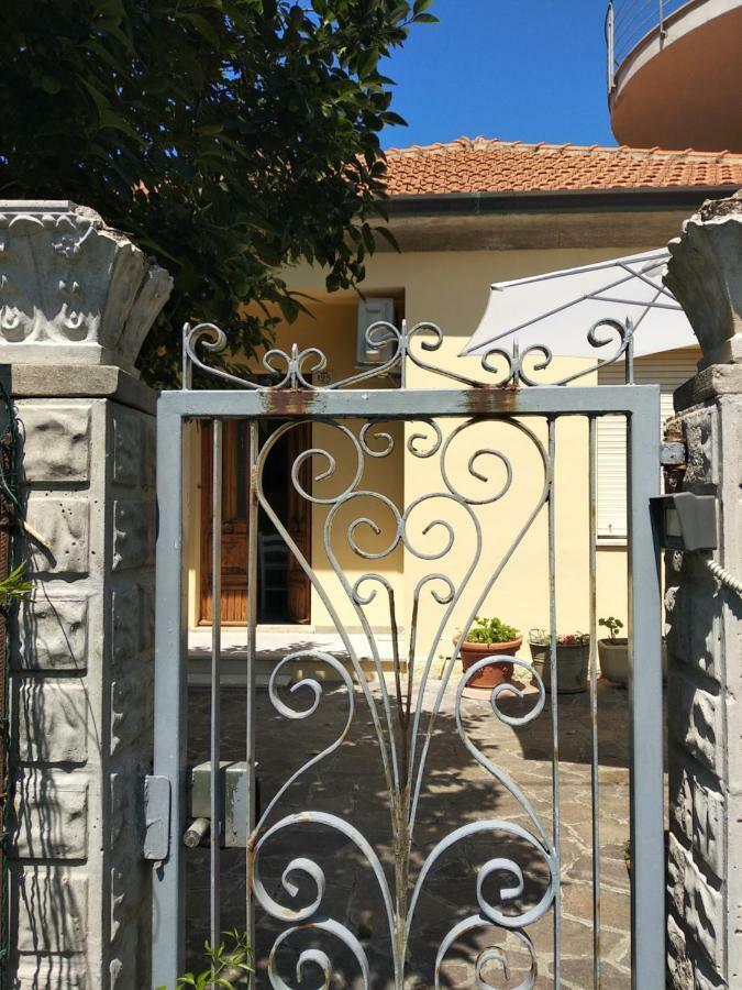 Casamare B&B Marzocca di Senigallia Eksteriør billede